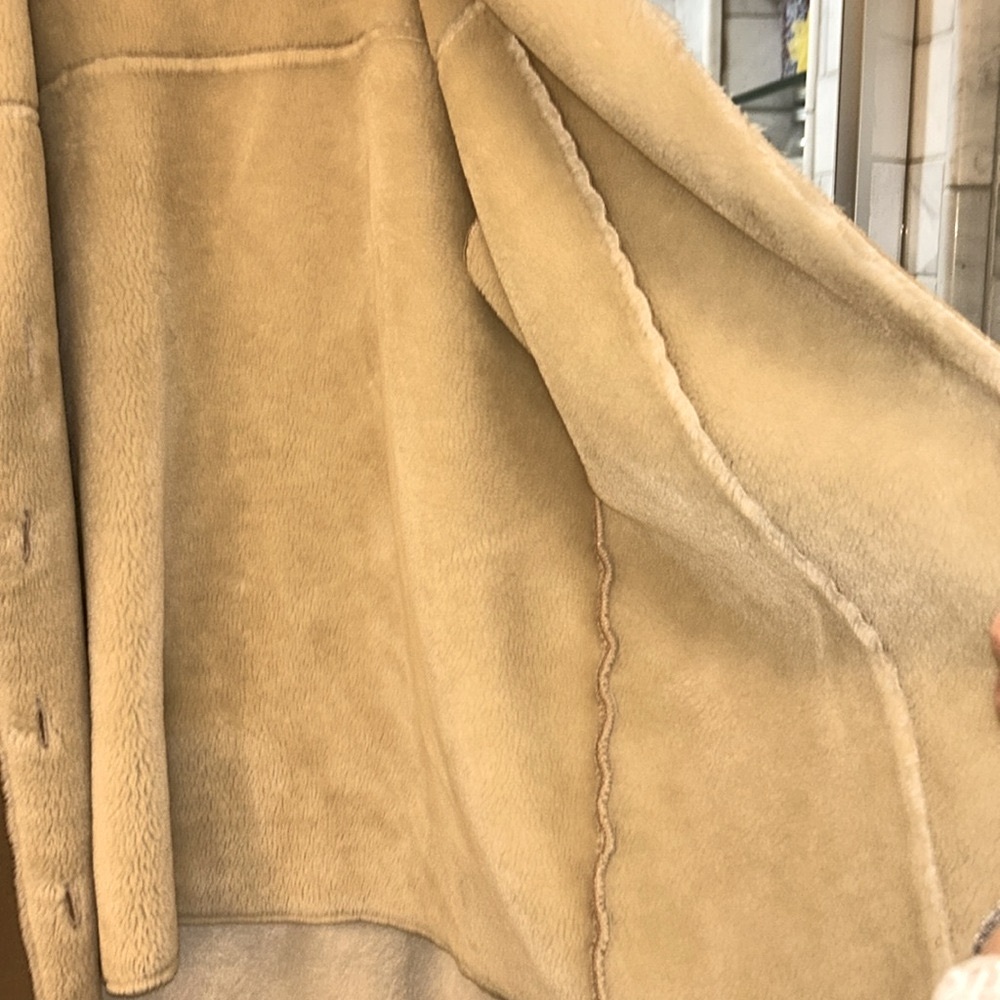 Crazy Horse Shearling Camel Colored XL Coat; Soft Fur Lining & Fur Cuffs;So Cute - Picture 9 of 12